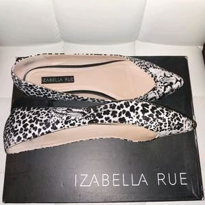 IZABELLA RUE Flats
